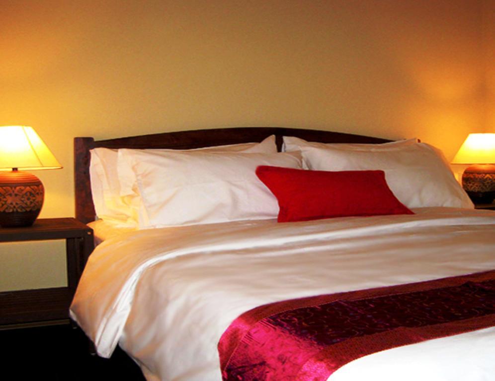 Beds Guesthouse Hostel Кучинг Стая снимка